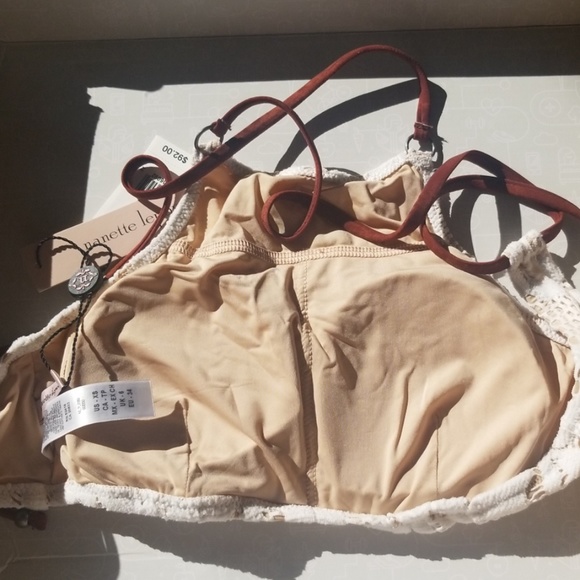😍NWT😍Nanette Lepore Crochet Bikini Top😍 - Picture 8 of 8